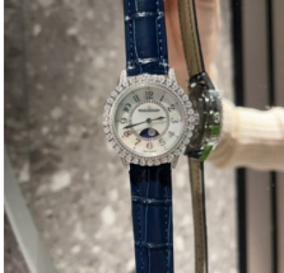 Jaeger-LeCoultre Rendez-Vous Night & Day  34mm watch